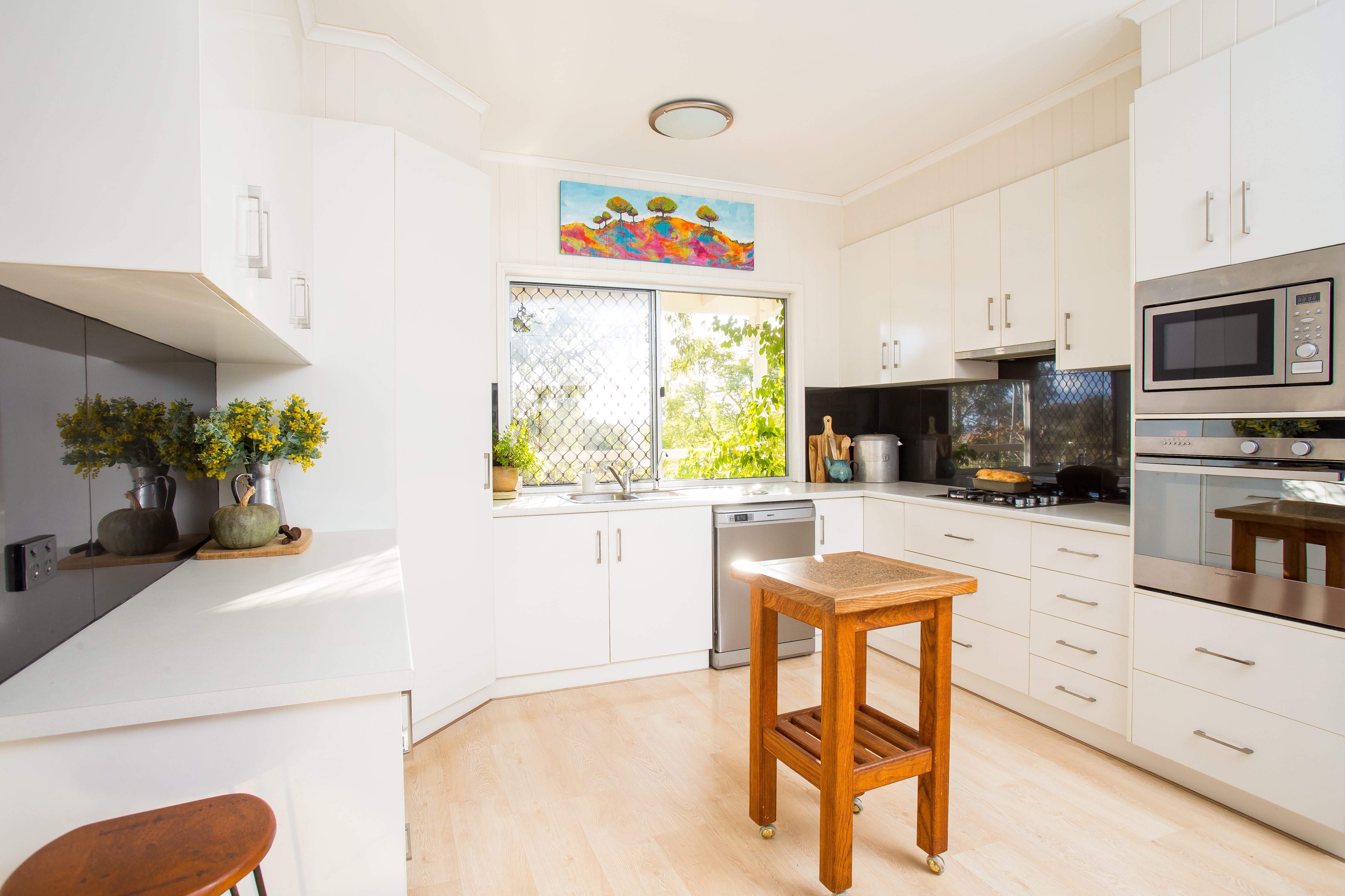 Projects | Rural Residence - Gowrie Mountain | Renovation Builder Toowoomba | McCosker Constructions